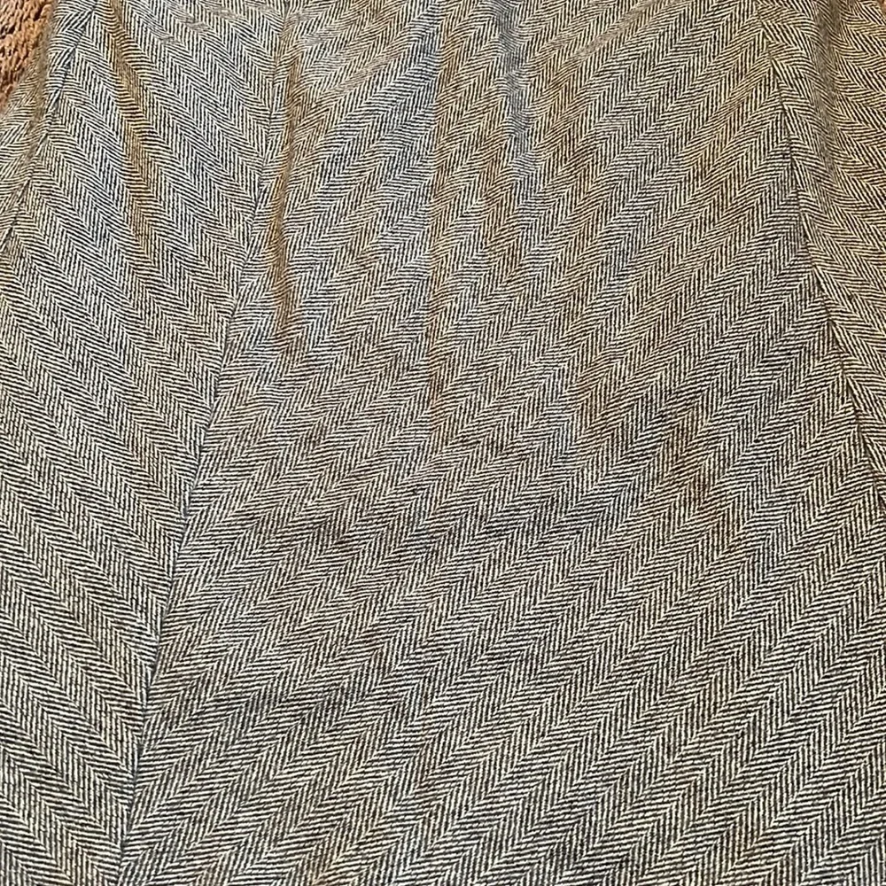 Ann‎ Taylor - Wool Skirt